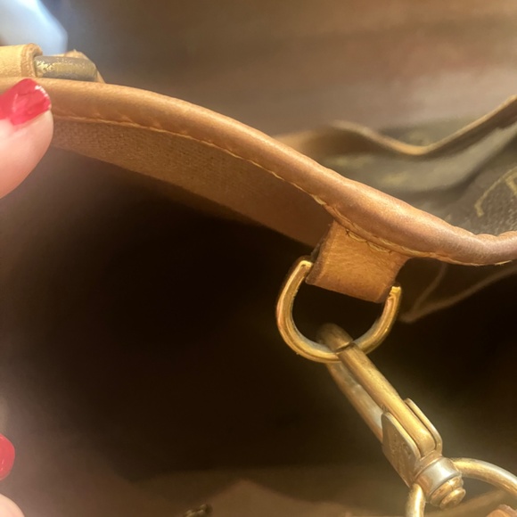 Authentic LV Bag…. Monoagram - Picture 6 of 8